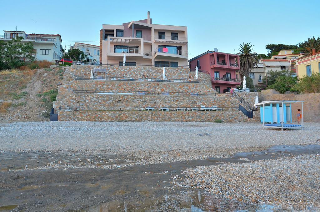 Mare Studios Exclusive Plomari Exterior photo